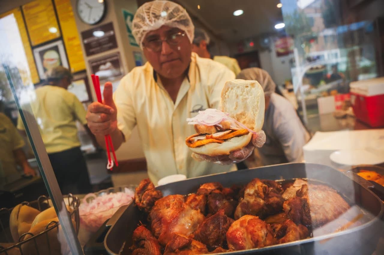 Pan con chicharron - Peru Bucket List
